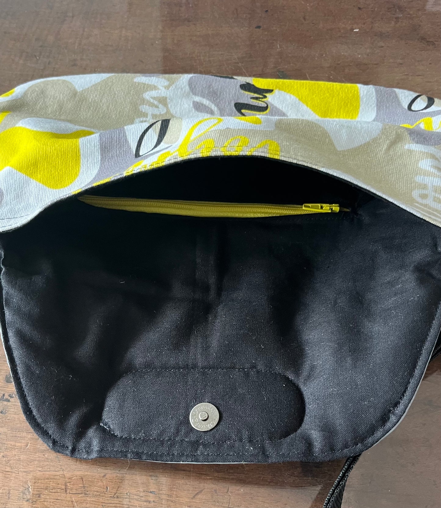 POCHETTE REFLECHISSANTE